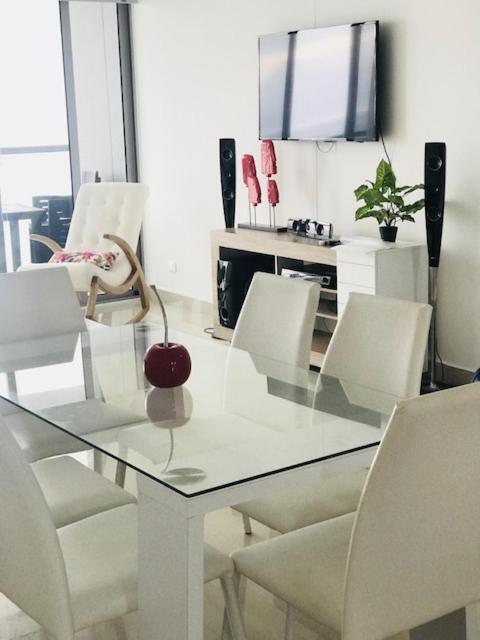 Morros Espectacular Frente A La Playa Apartamento *